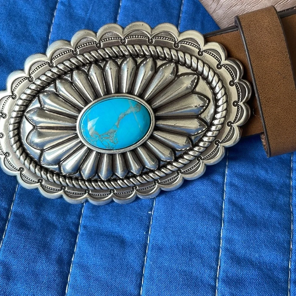 ARIAT Lucinda Womens brown leather oval turquoise silver concho western belt - Picture 3 of 10